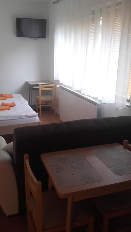 Apartment Pavlesic Slunj Εξωτερικό φωτογραφία