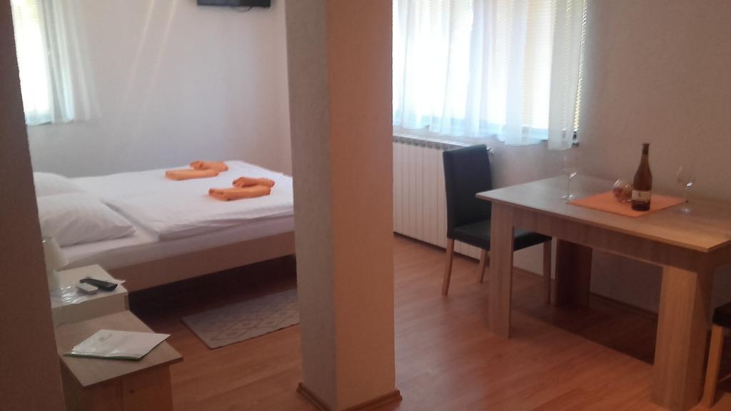 Apartment Pavlesic Slunj Εξωτερικό φωτογραφία